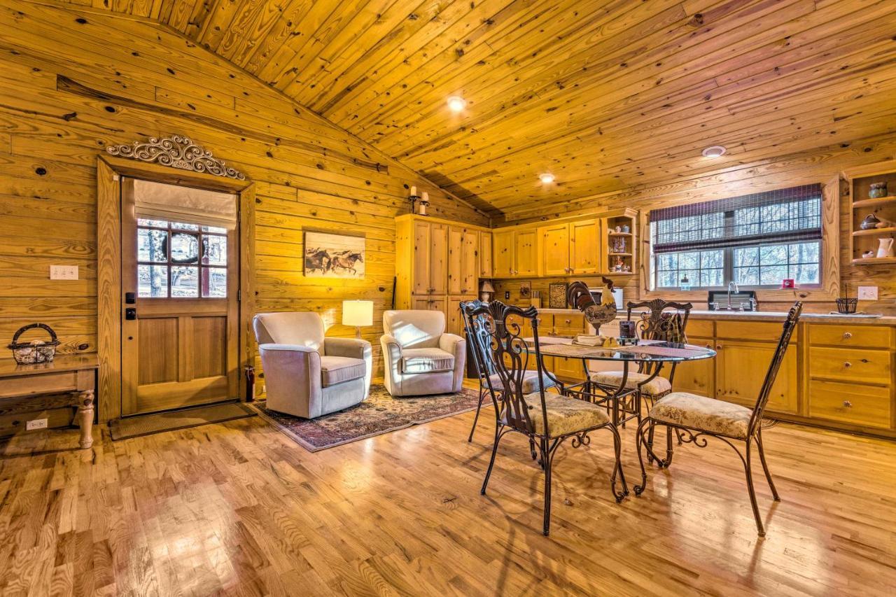 Pet-Friendly Cabot Cabin With Fenced Yard! Zewnętrze zdjęcie
