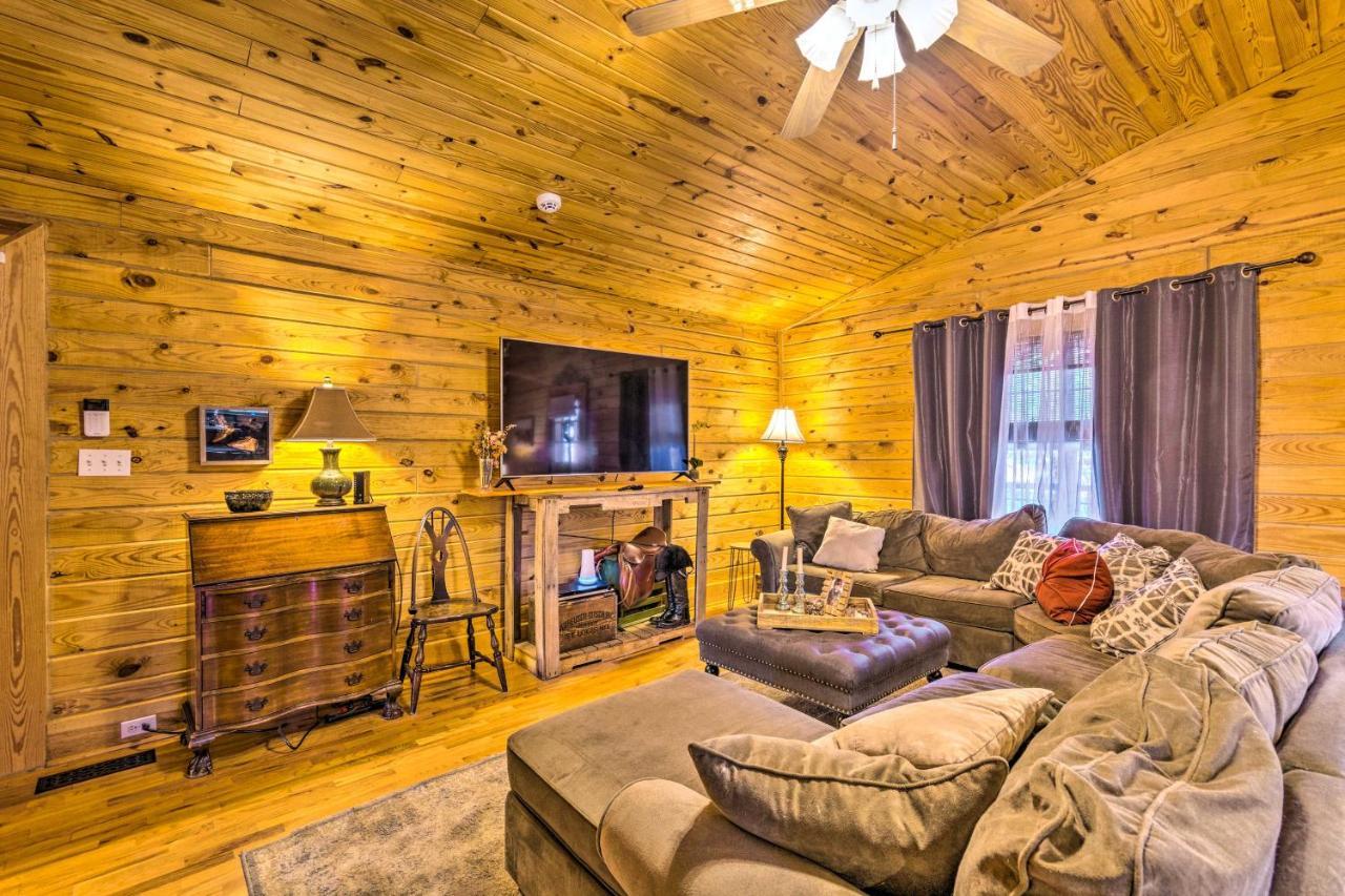 Pet-Friendly Cabot Cabin With Fenced Yard! Zewnętrze zdjęcie