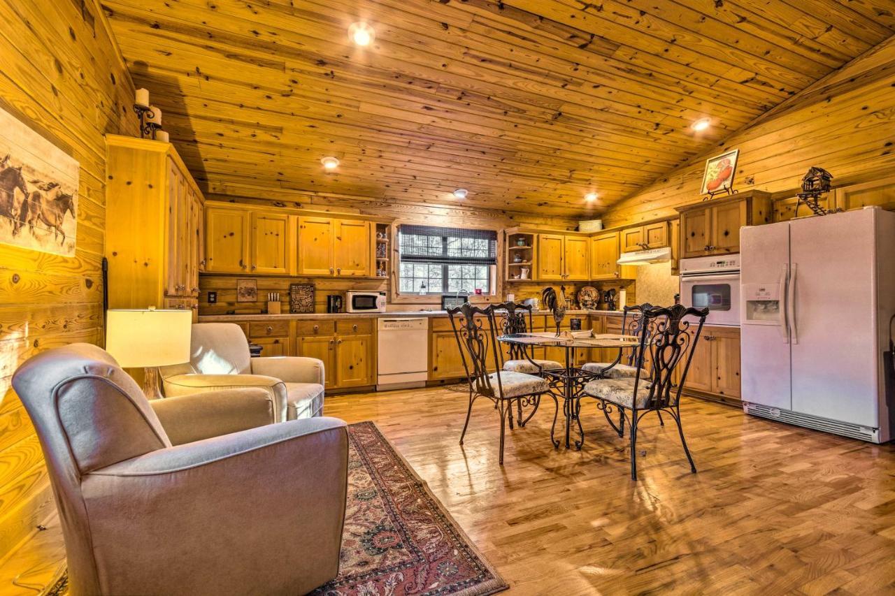 Pet-Friendly Cabot Cabin With Fenced Yard! Zewnętrze zdjęcie