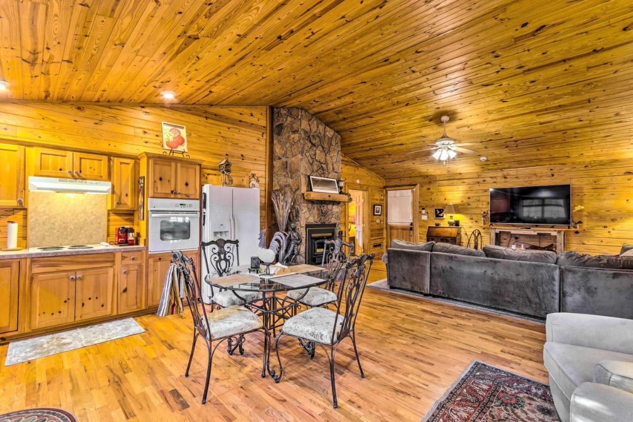Pet-Friendly Cabot Cabin With Fenced Yard! Zewnętrze zdjęcie